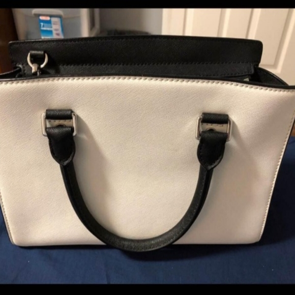 Sale🎄MICHAEL KORS purse - Picture 10 of 10